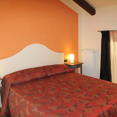 Locazione Turistica Ca' Mia - Ser150 * Serralunga d'Alba